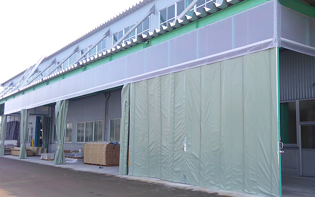 間仕切り工事／シート、カーテン