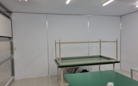 福島県内　間仕切ブース